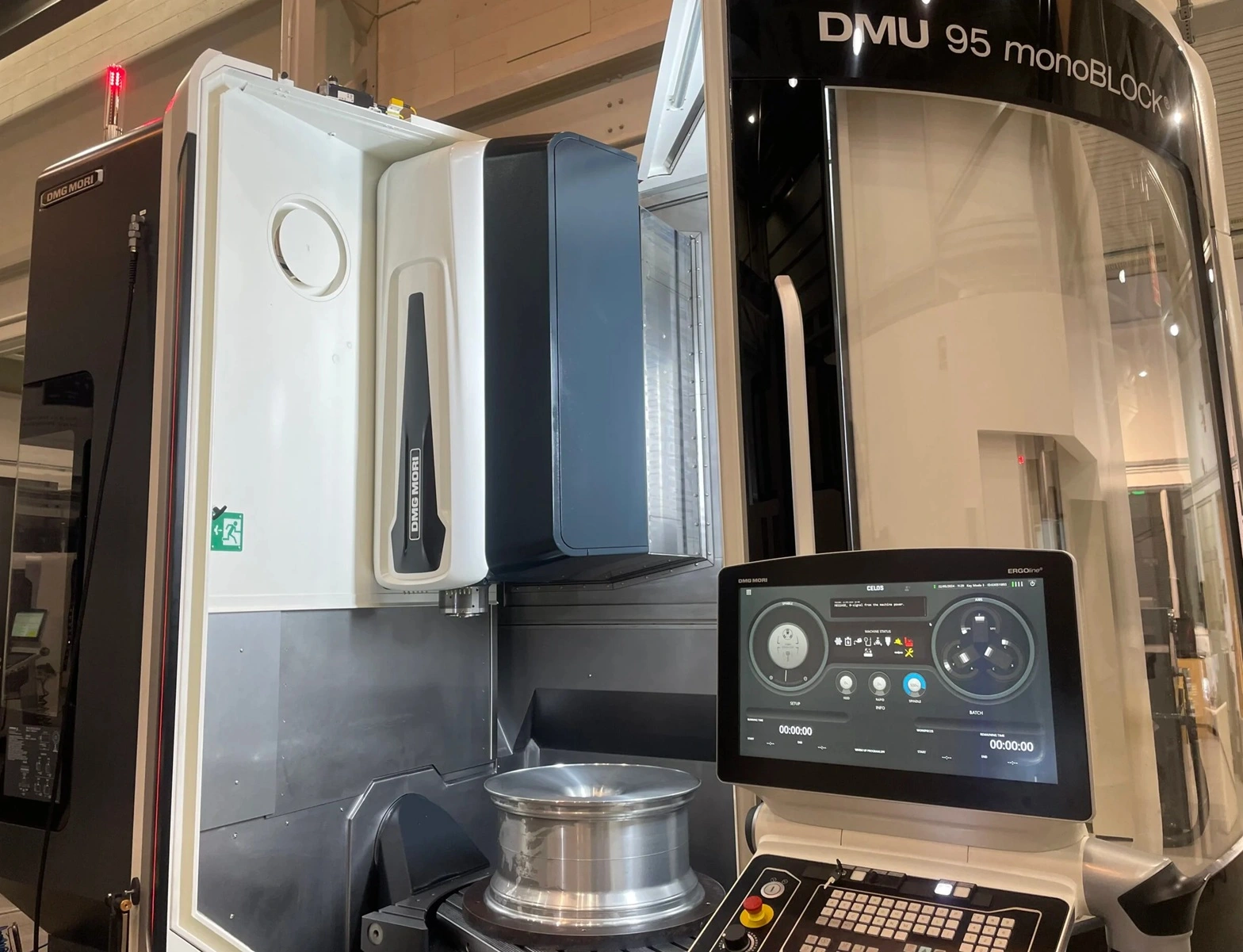 Servicios de mecanizado y fabricación CNC de 5 ejes de precisión