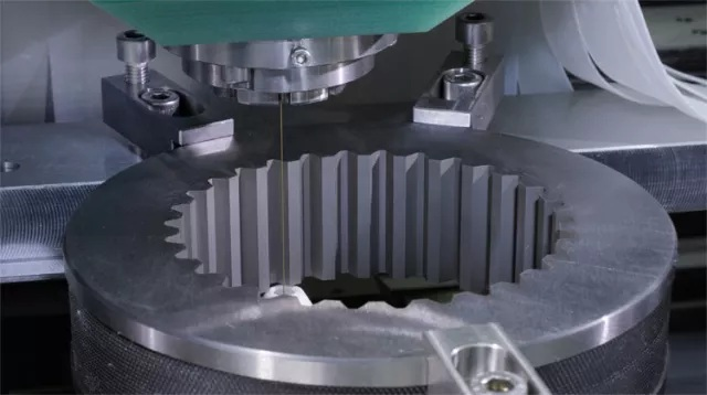 Descripción general del mecanizado de corte de alambre y EDM de precisión